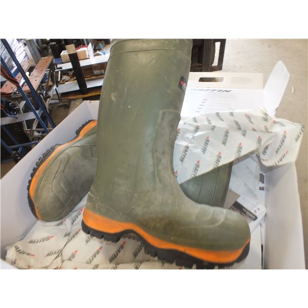 Baffin Size 11 Steel Toed Rubber Boots
