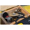 Image 7 : Jewelry, Buckles, Elvis Vinyl Records, and Collectibles