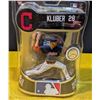 Image 8 : 4 Collectible Unopened Sports Icon Figurines: MLB and NHL