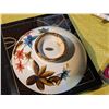 Image 7 : Asian-Inspired Lot with Decorative Dish, Art, and Souvenirs