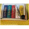 Image 9 : Asian-Inspired Lot with Decorative Dish, Art, and Souvenirs