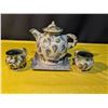 Image 1 : Extra Large Abstract Leaf Pattern Teapot and Mug Set with Silver-Tone Tray