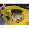 Image 7 : Extra Large Abstract Leaf Pattern Teapot and Mug Set with Silver-Tone Tray