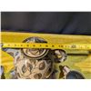 Image 9 : Extra Large Abstract Leaf Pattern Teapot and Mug Set with Silver-Tone Tray
