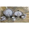 Image 2 : Royal Albert 25th and 50th Anniversary Commemorative China Sets, Multi-Piece Collection