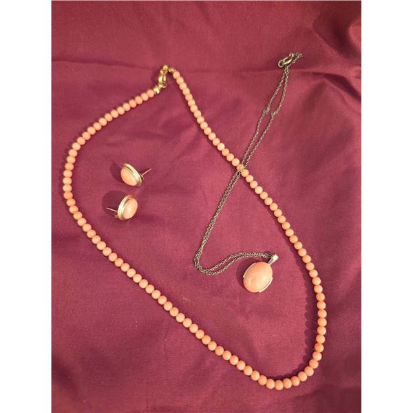 Stamped 14K Yellow Gold Chain,Pendant & Earrings w/ Pink Stone Cabochons