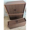 Image 3 : Mid-Century Modern Modular Storage Cabinet with Sliding Doors