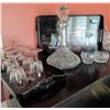 Image 2 : Crystal Decanter Set with Glasses and Hand-Painted Serving Trays