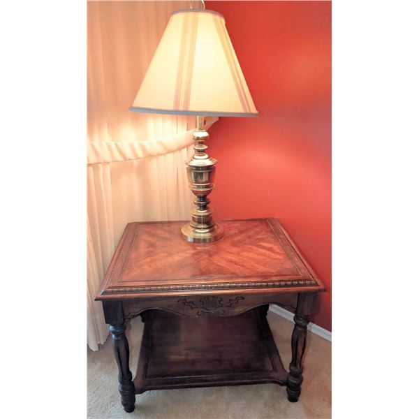 Oak End Table with Decorative Apron and Brass Table Lamp