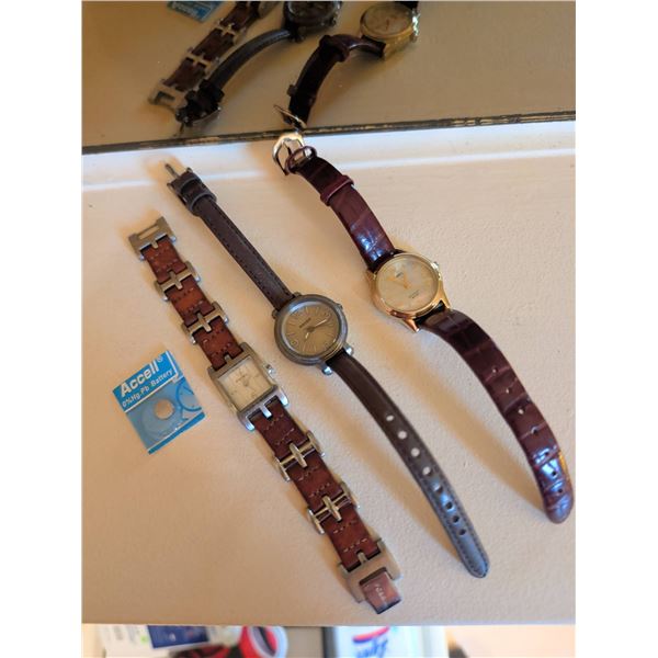 Three Womens Quartz Wristwatches – Fossil and Timex