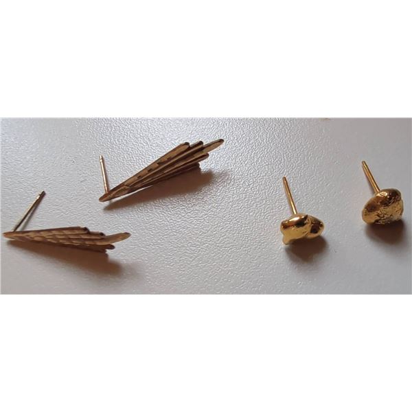 Tests like 10K Gold Nugget Studs and Fan-Shaped Drop Earrings, 3.68g