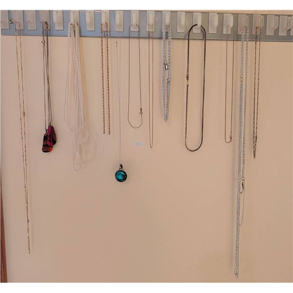 Necklace Collection with Varied Chain Styles and Pendants