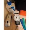 Image 3 : Travel Essentials - Samsonite Luggage Scale Portable Alarm Radio & More