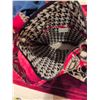 Image 4 : 10 Quilted Fabric Bags and Accessories in Various Patterns