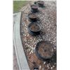 Image 4 : Decorative Outdoor Tire Planters and Hanging Birdhouses