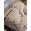 Image 3 : Double Therapedic Bed Bundle - Includes Mattress BS Frame & Linens
