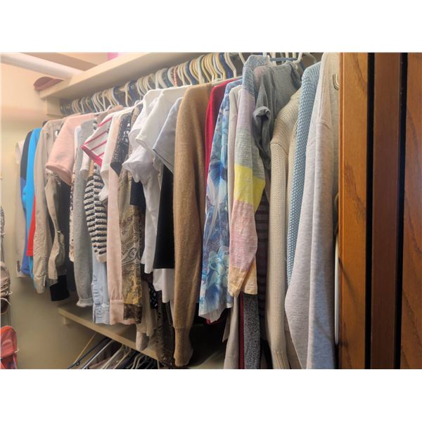 Womens Clothing Including Tees Sweaters & More Size M-L