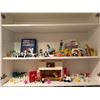 Image 1 : Vintage Fisher-Price Lot with Barn, Figures, and Accessories
