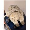 Image 1 : Star Wars Millennium Falcon Playset Toy with Detailed Features