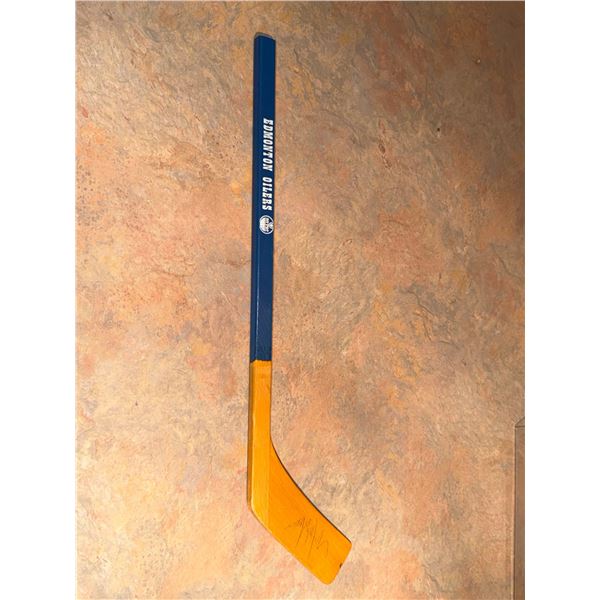 Autographed Edmonton Oilers Mini Hockey Stick Featuring Mark Messier and Others
