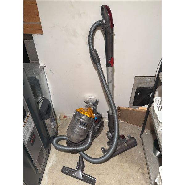 Dyson Stowaway DC21 Canister Vacuum Cleaner With Attachments