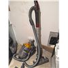 Image 3 : Dyson Stowaway DC21 Canister Vacuum Cleaner With Attachments