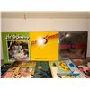 Image 2 : Childrens and Soundtrack Vinyl Records, Approx. 20 Items