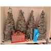 Image 9 : Christmas Decorations and Storage, Including Tree Ornaments, Tinsel Trees, and More