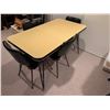 Image 1 : Mid-Century Yellow Laminate Dining Table with Chrome Legs and Four Black Vinyl Chairs