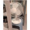 Image 8 : Household Appliances, Storage Rack, Squatty Potty and Decorative Items