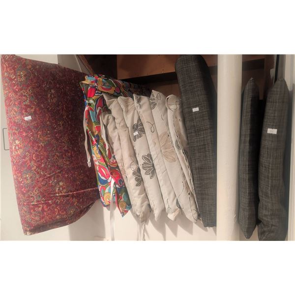 Decorative Outdoor Cushion Covers in Various Patterns and Fabrics