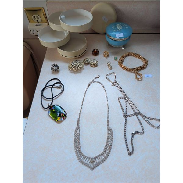 Jewelry Pieces and Decorative Boxes with Genuine Alabaster Box