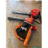 Image 2 : Black & Decker Electric Leaf Blower and Vacuum with Collection Bag