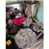 Image 3 : Kitchenware, Cookware, and Utensils