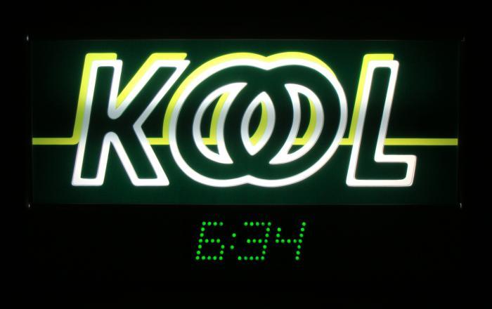 Kool Cigarette Advertising Store Sign Clock 1991 MIB