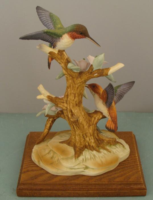 Ethan Allen Hummingbird Porcelain Bird Figurine C. 1975
