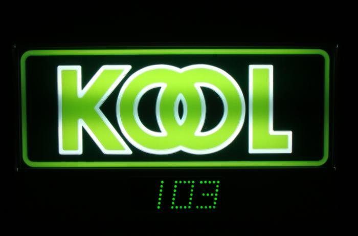 Kool Cigarette Advertising Sign w/ Clock 1993 MIB