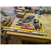 Image 1 : *OFFSITE* LOT OF TOOLS INCLUDES SAW, JIGSAW