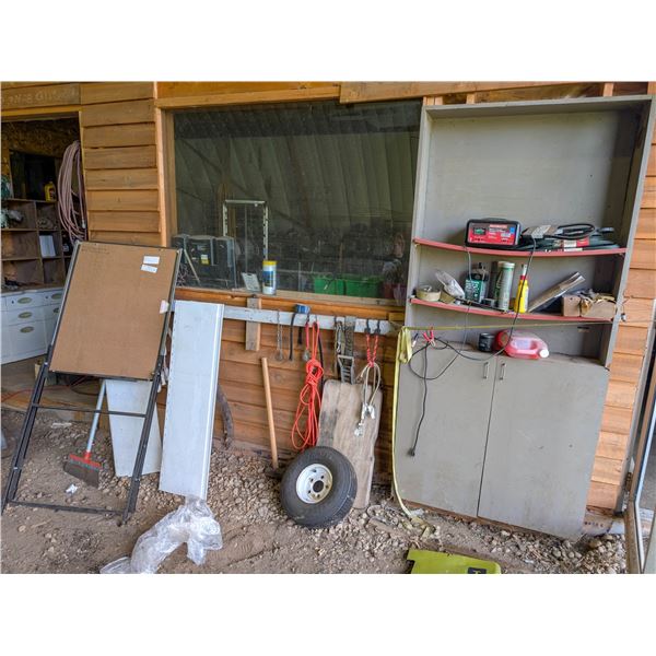 *OFFSITE* MOTOMASTER BATTERY CHARGER WITH SHELF &