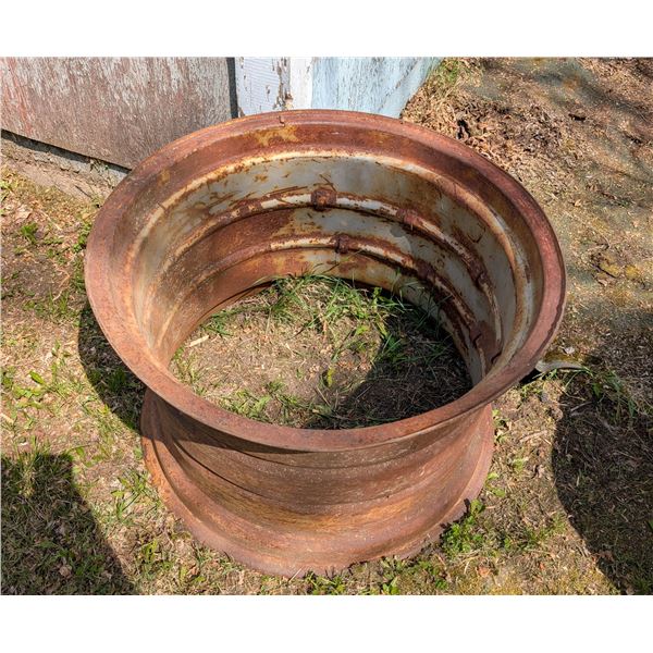 *OFFSITE* METAL FIRE PIT MADE FROM OLD INDUSTRIAL