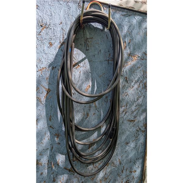 *OFFSITE* HOSE LOCATED OUTSIDE SHED
