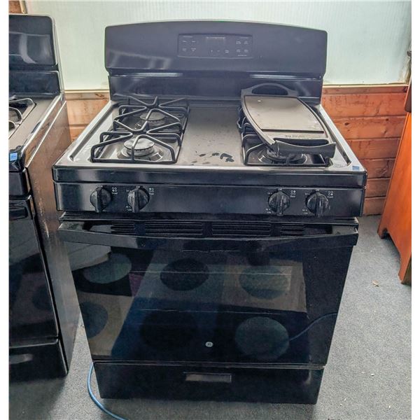 *OFFSITE* GE NATURAL GAS RANGE