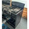 Image 2 : *OFFSITE* GE NATURAL GAS RANGE