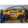Image 1 : *OFFSITE* DEWALT WORKSITE RADIO