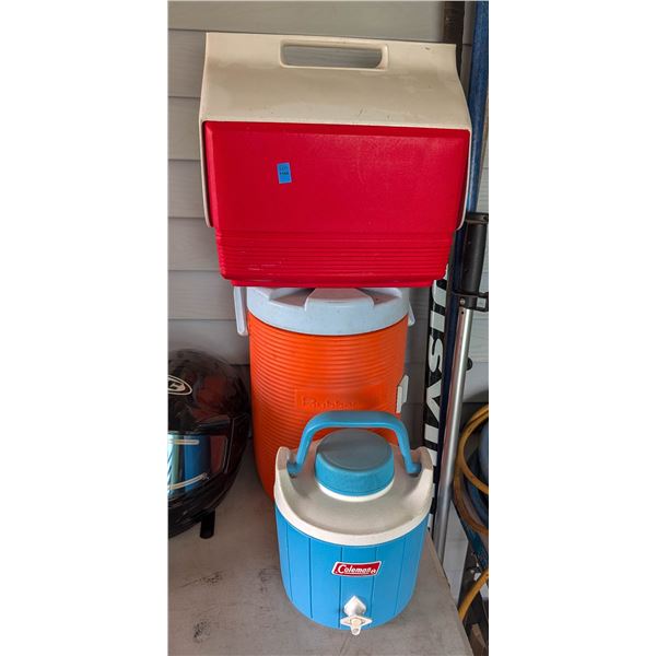 *OFFSITE* LOT OF TWO PORTABLE DRINK DISPENSERS AND