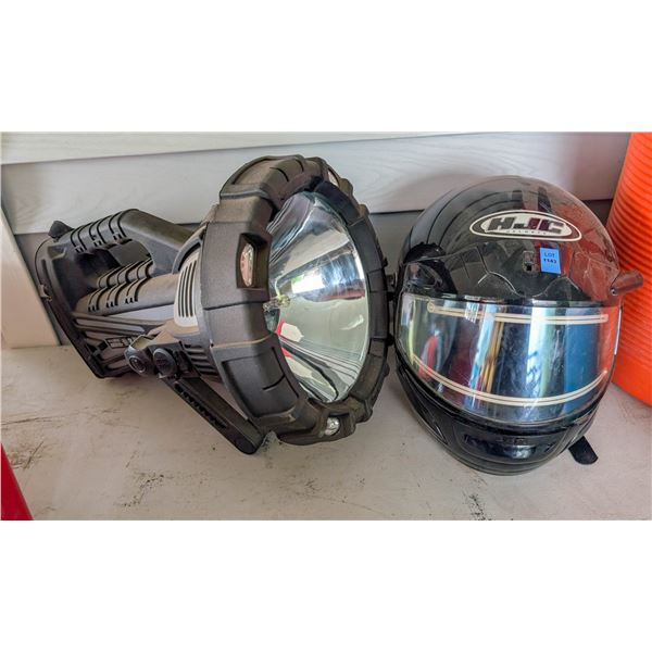 *OFFSITE* MOTORCYCLE HELMET SOLD WITH SPOTLIGHT