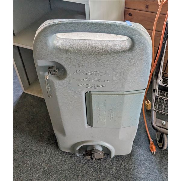 *OFFSITE* MOBILE WASTE WATER TANK