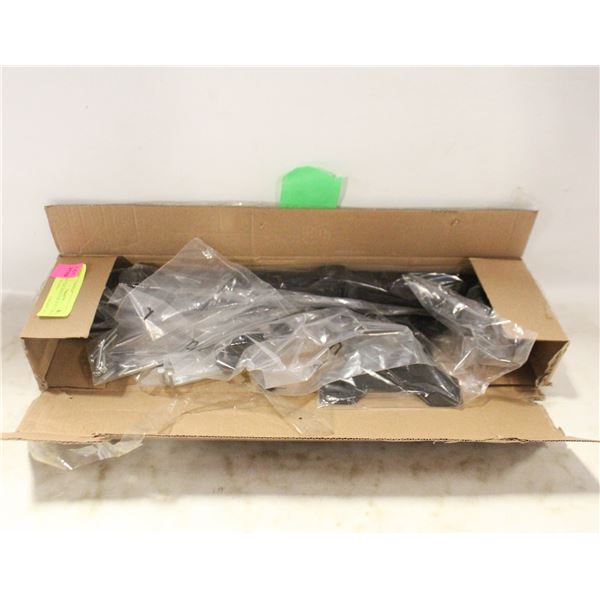 COMPUTER MONITOR WALL MOUNT – SWIVELING