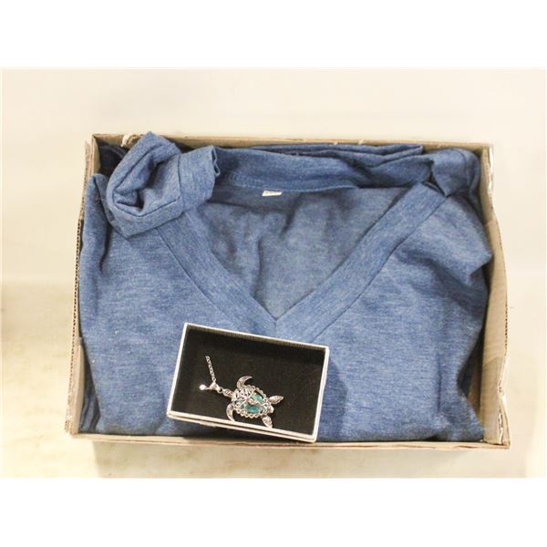 1XL TURTLE TSHIRT & TURTLE NECKLACE