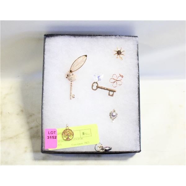10 ASSORTED PENDANTS FOR NECKLACES